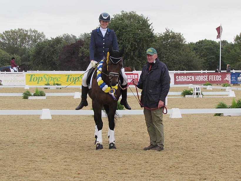 Mari Akhurst is offering a great opportunity for 2 young Para Dressage riders